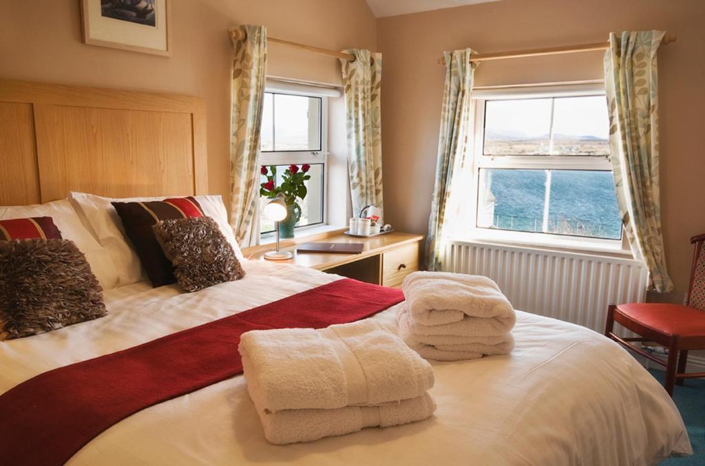 Bed and Breakfast Roundstone Retreats Islandview Habitación foto